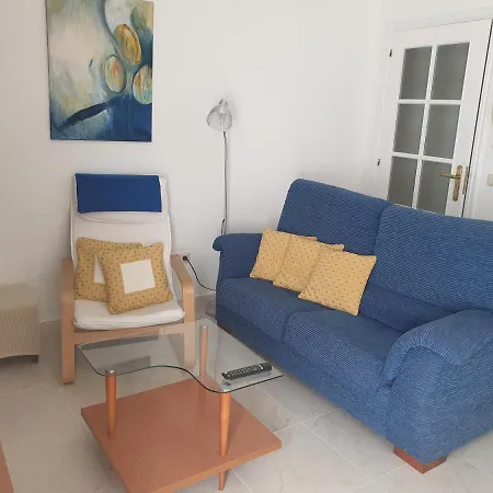 Apartamento Con Jardin Apartment