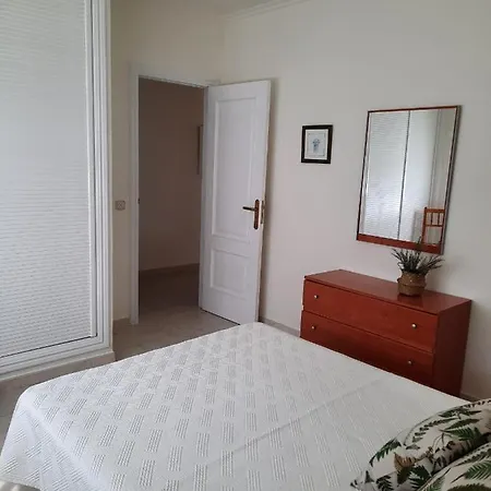 Apartamento Con Jardín O Grove